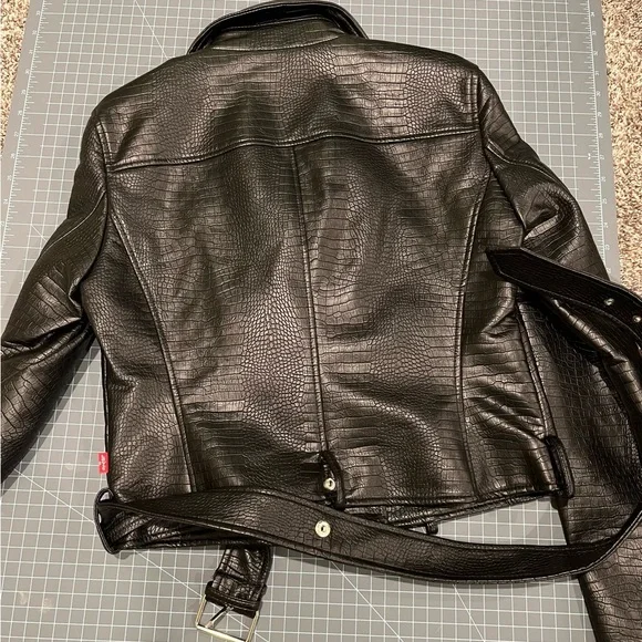 Levi’s black croc faux leather moto jacket - Picture 4 of 15